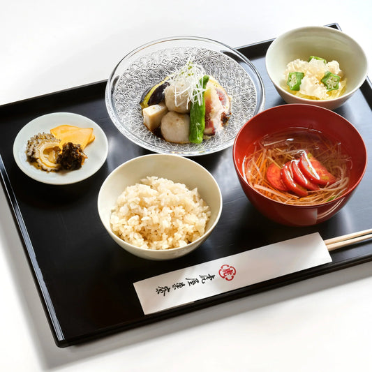 【虎屋菓寮 赤坂店】2026年6月中旬からの「季節の食事」「季節のうどん」