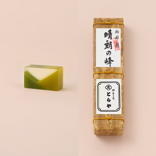 御題羊羹　晴朗の峰（竹皮）